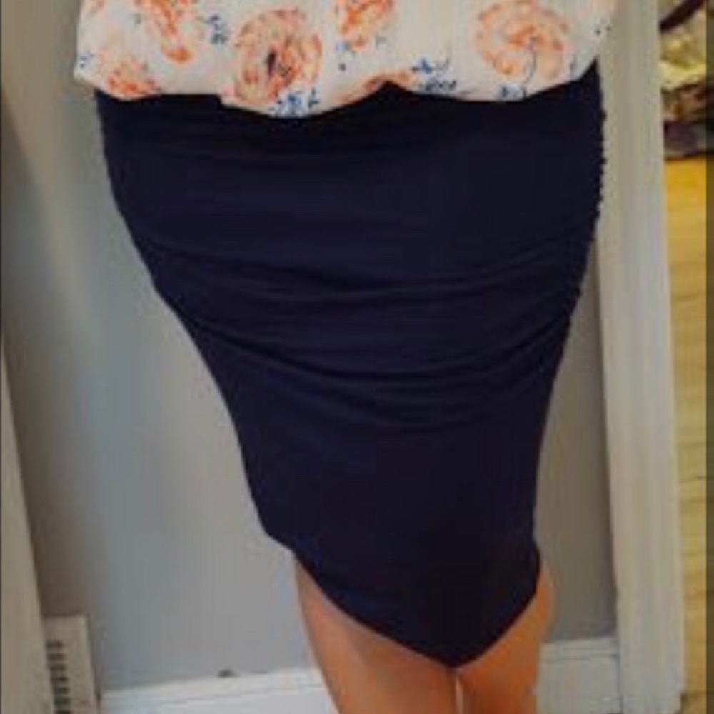 Renee C ruched pencil skirt